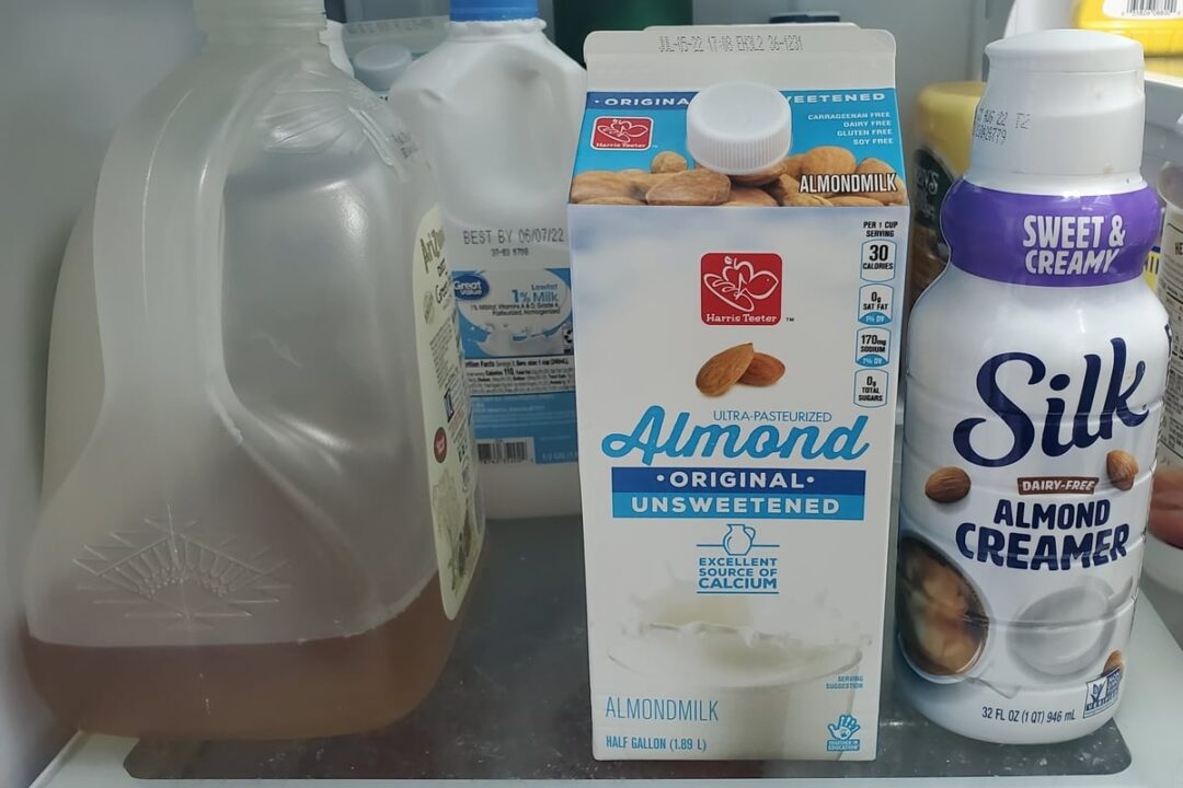 Does Almond Milk Need to Be Refrigerated? (Storage Chart) Survival