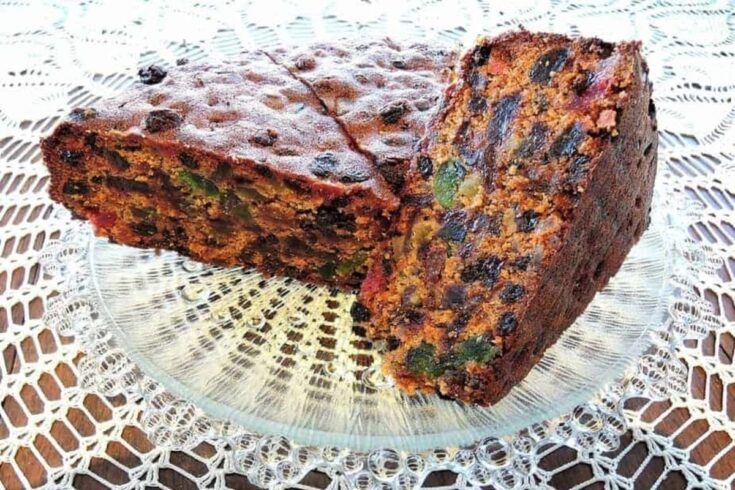 How Long Does Fruitcake Last? | With or Without Alcohol - Survival Freedom