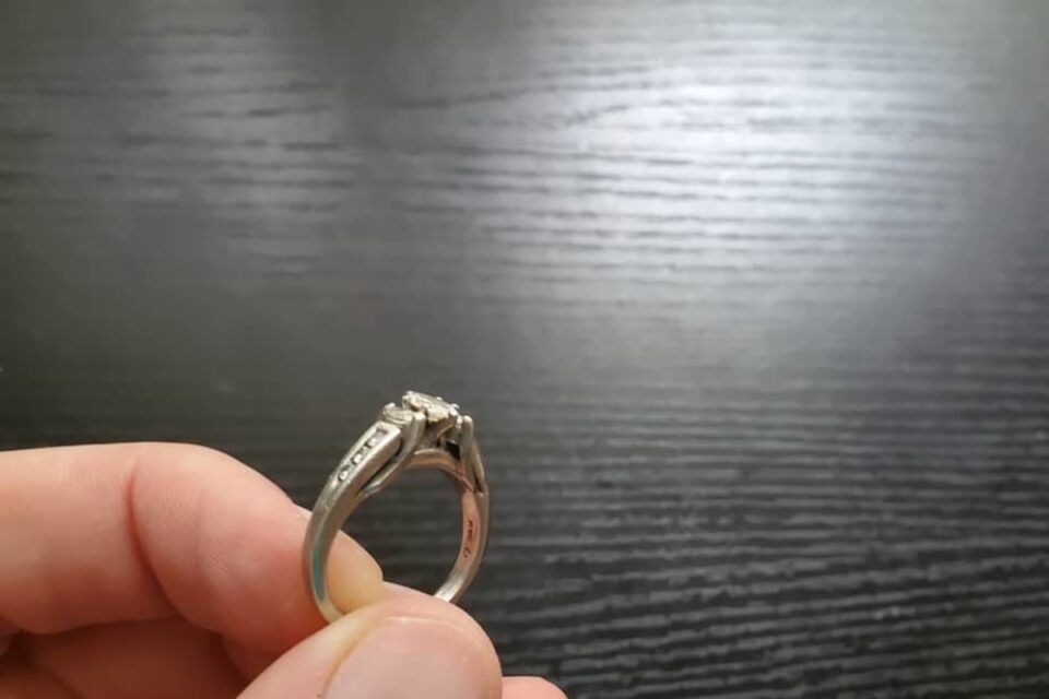 How Much Does A Platinum Ring Cost Are They Worth Buying Survival