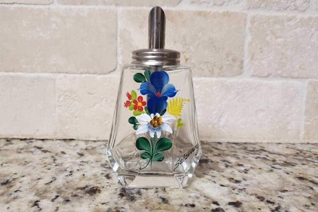 Can You Use Acrylic Paints on Glass? Washable vs Permanent Survival