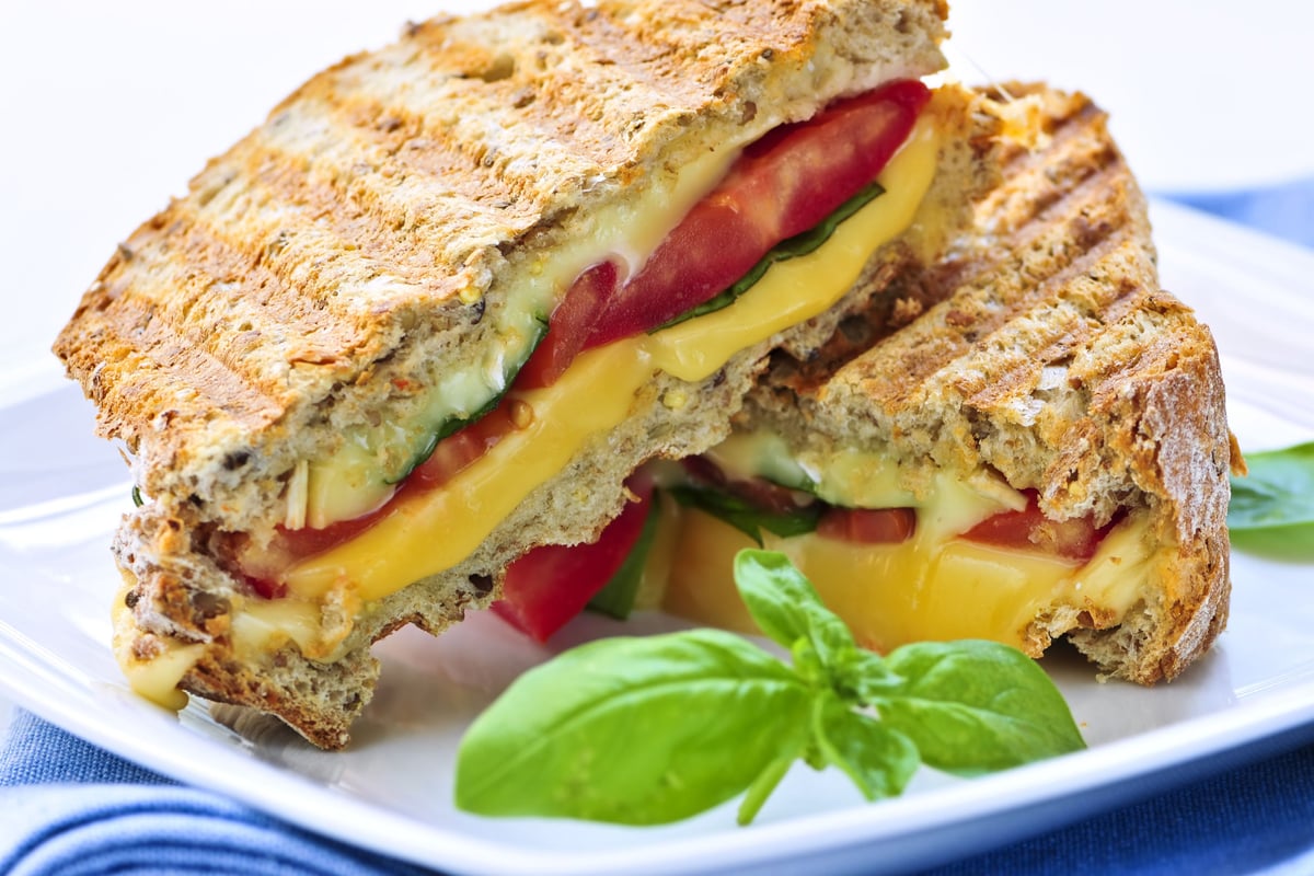 5 Best Substitutes for Butter in Grilled Cheese Sandwiches - Survival