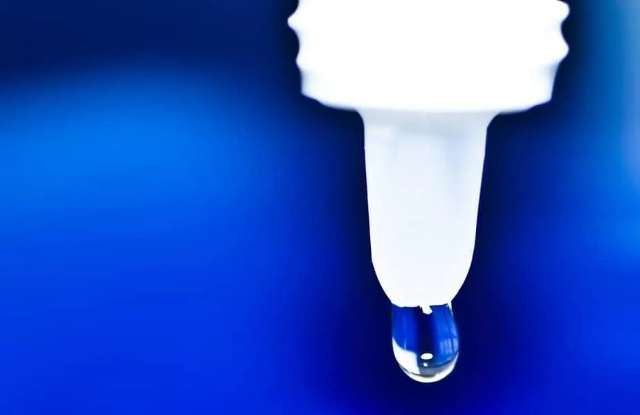 Drop Coming From a Dropper