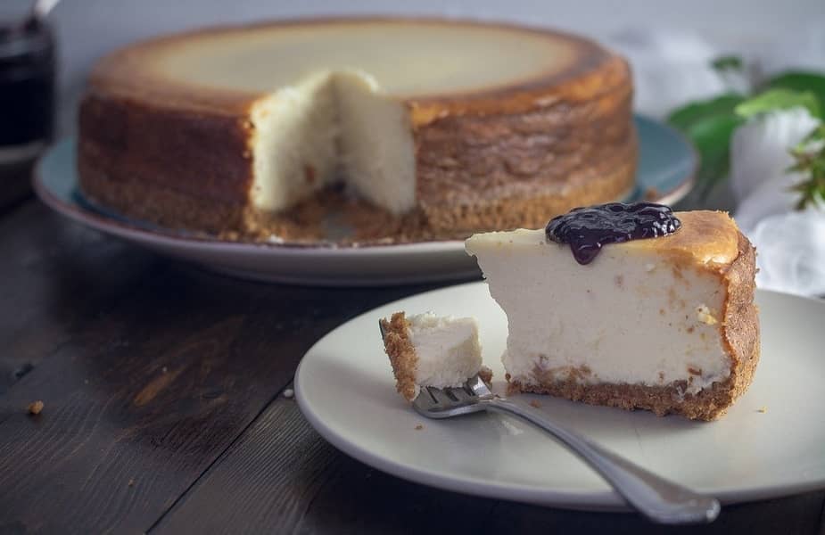 8 Best Substitutes For Cream Cheese In Cheesecake Survival Freedom