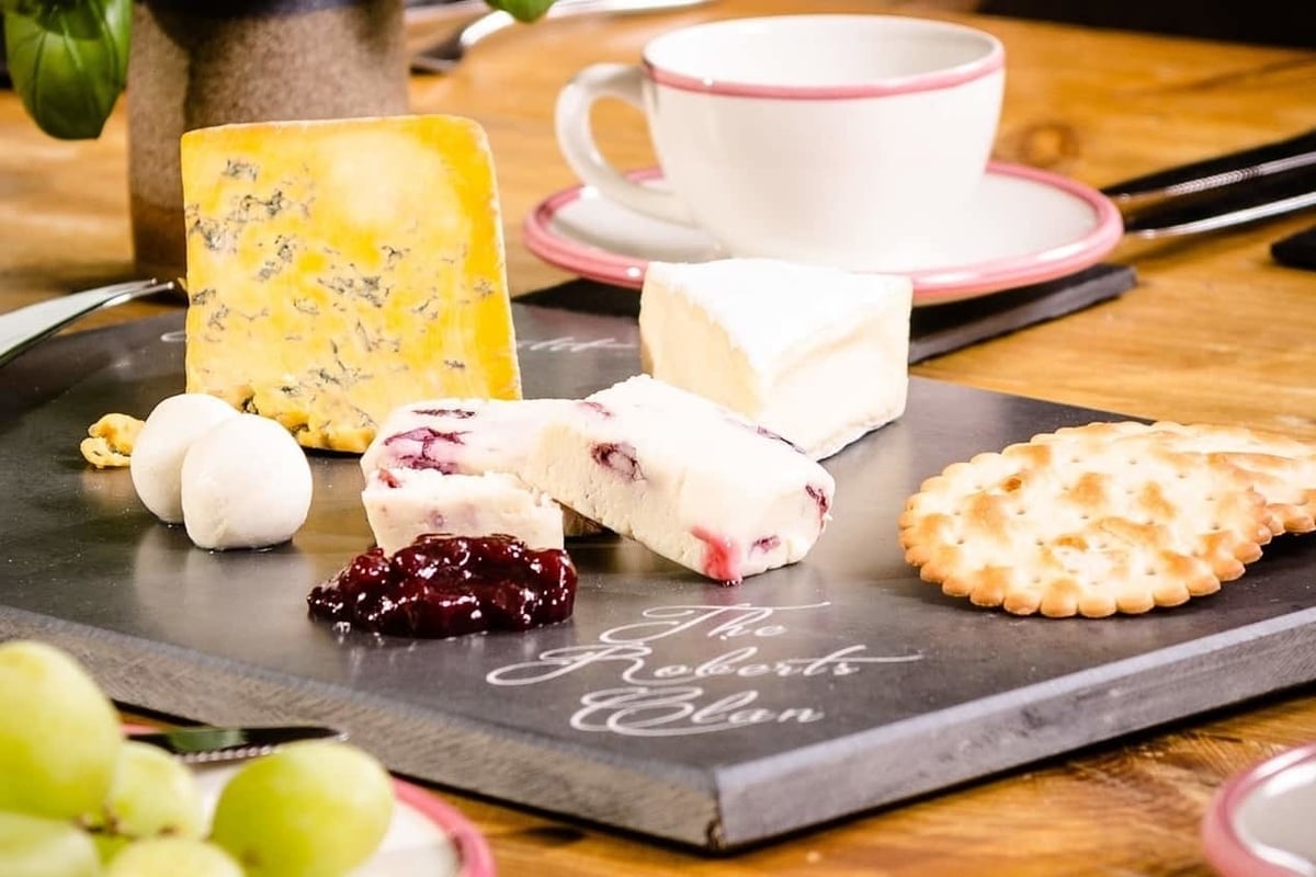 10 Best Types Of Crackers For Brie And Jam Survival Freedom