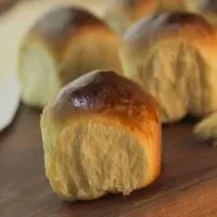 Several-Brown-and-Serve-Rolls-on-a-Table