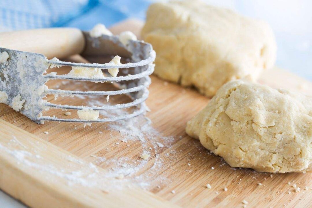 The 7 Best Substitutes for an Electric Mixer - Survival Freedom