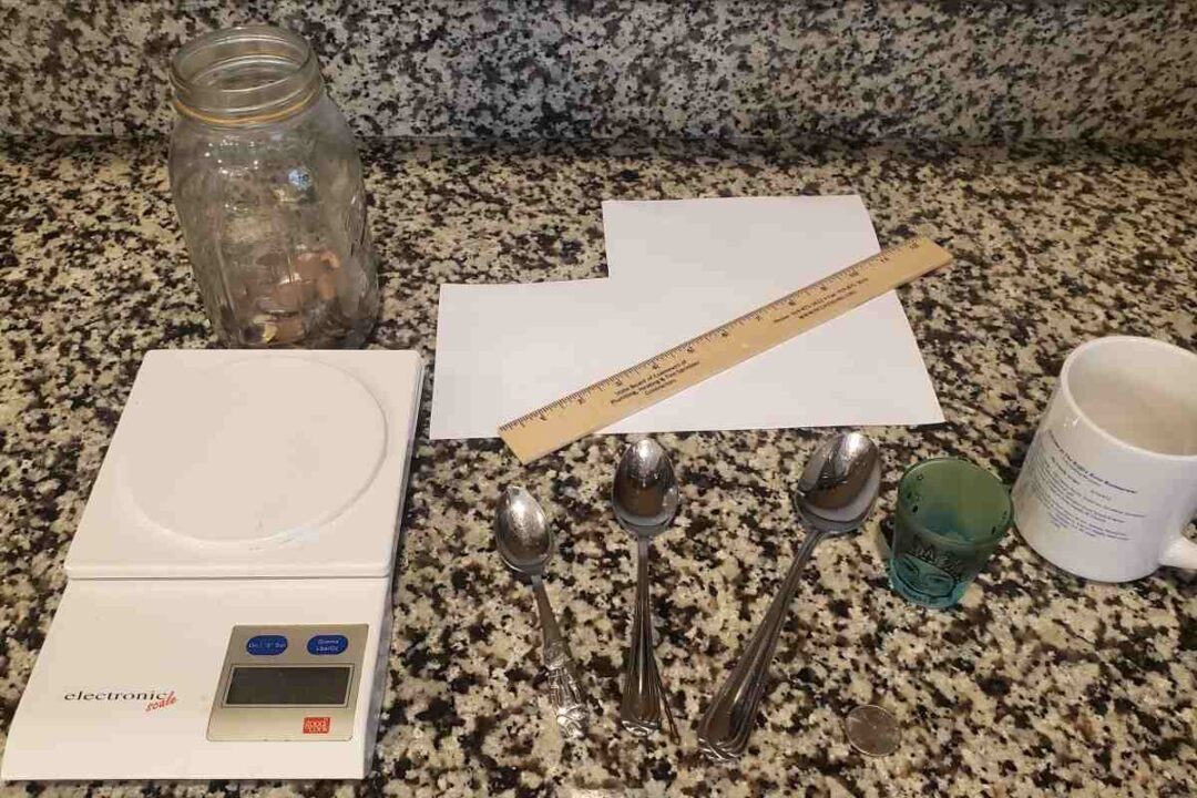 11 Creative Ways to Measure Without Measuring Cups or Spoons - Survival ...